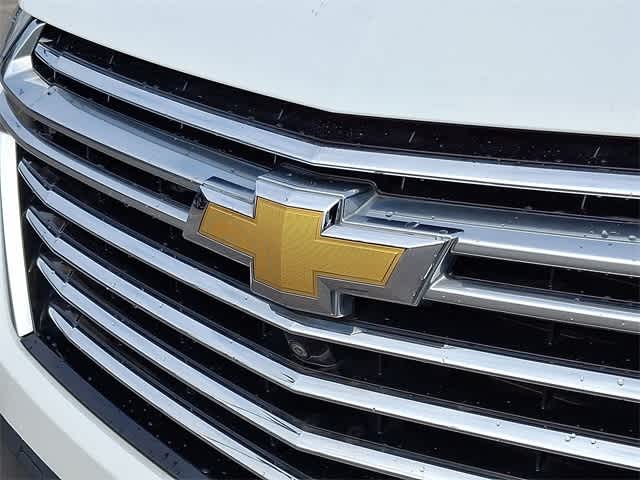 Thumbnail: 2023 Chevrolet Traverse - 38