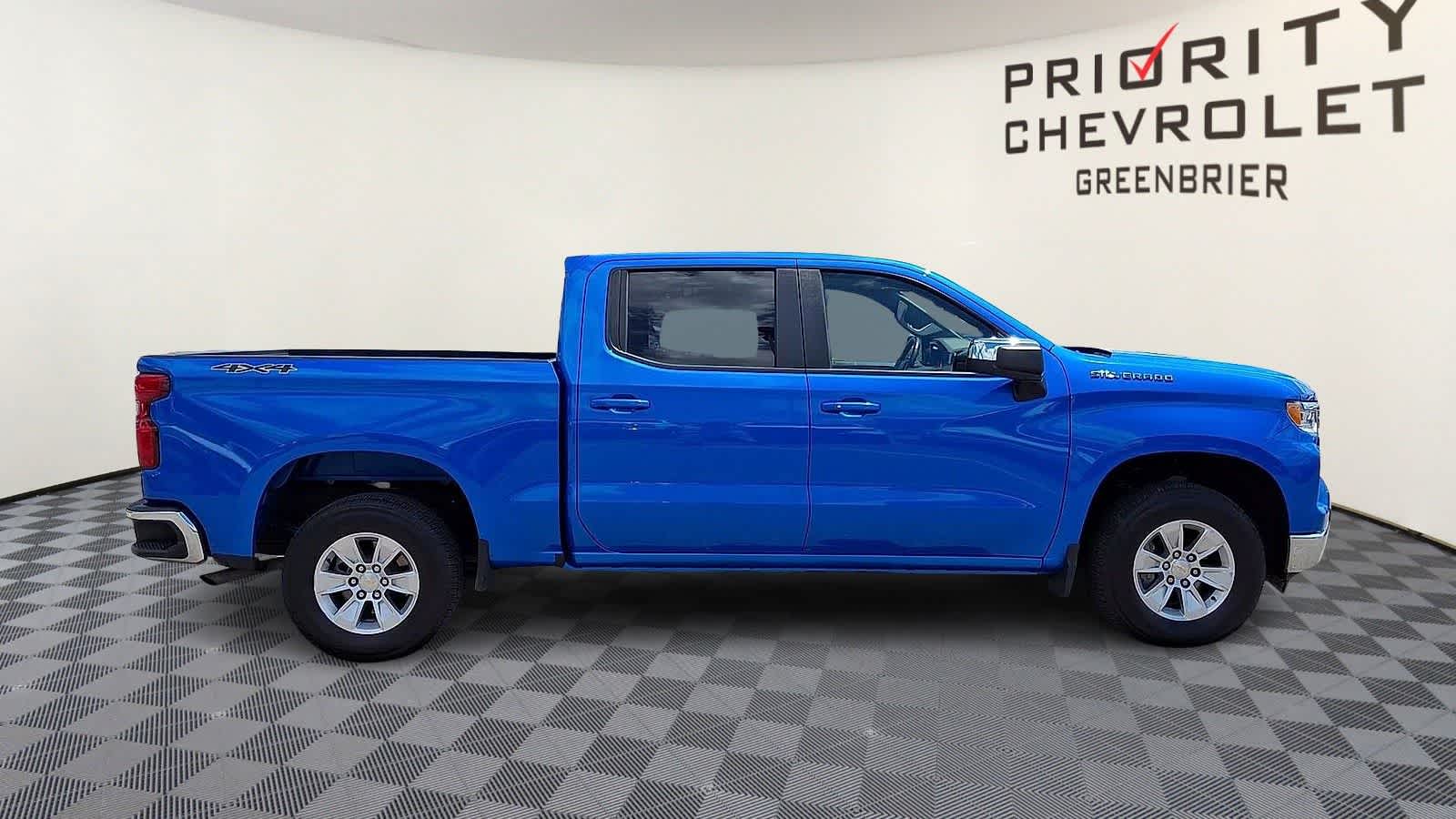 Thumbnail: 2025 Chevrolet Silverado 1500 - 9