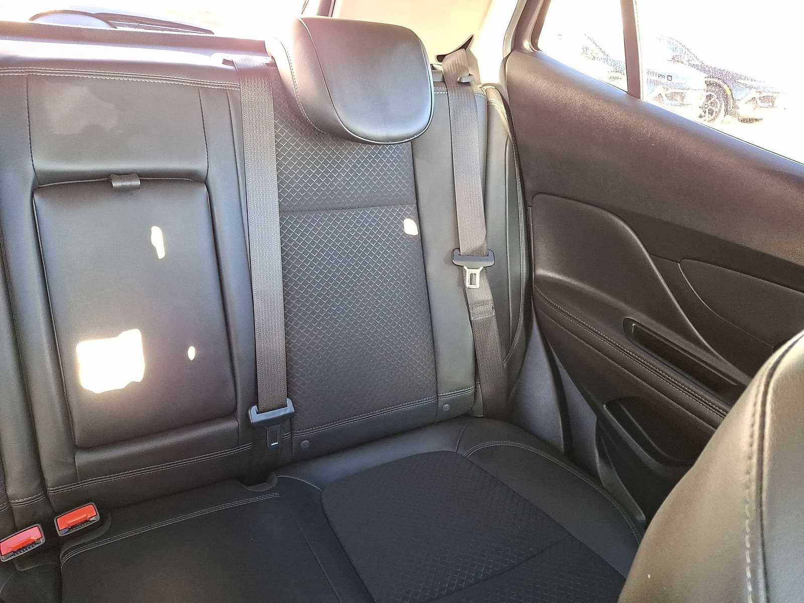 Thumbnail: 2022 Buick Encore - 15