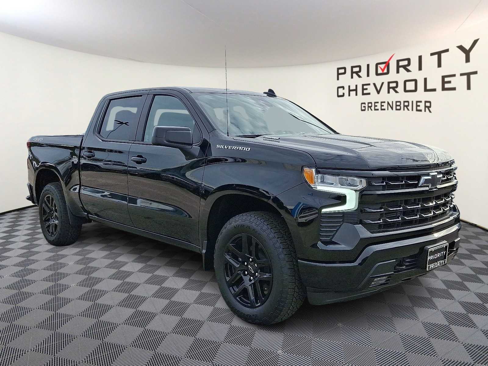 Thumbnail: 2026 Chevrolet Silverado 1500 - 3