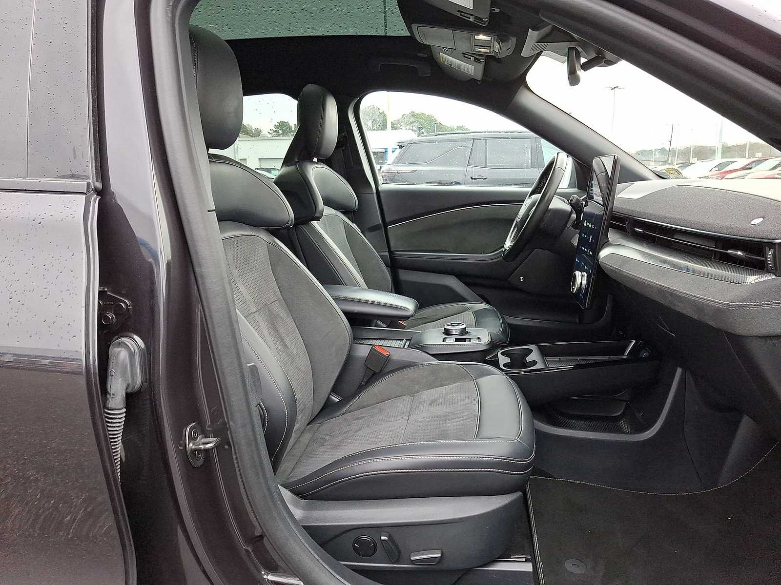 Thumbnail: 2022 Ford Mustang Mach-E - 30