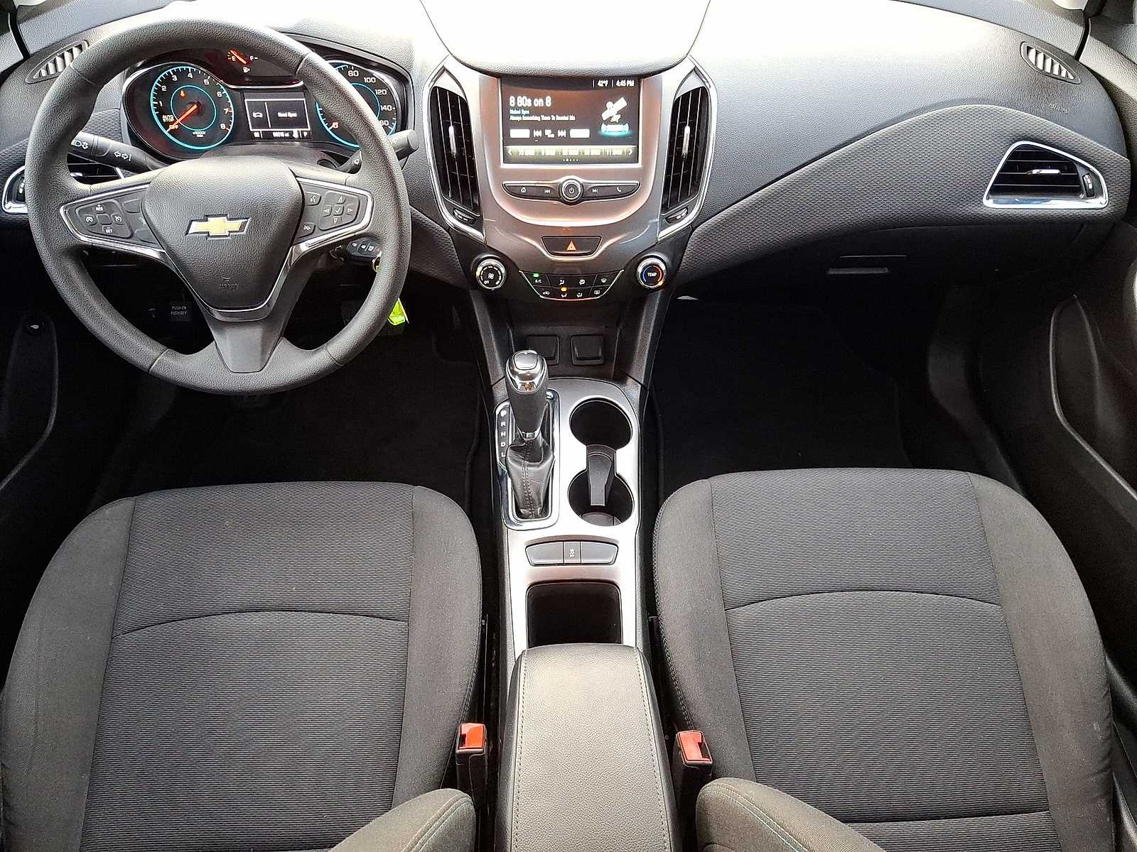 Thumbnail: 2017 Chevrolet Cruze - 24