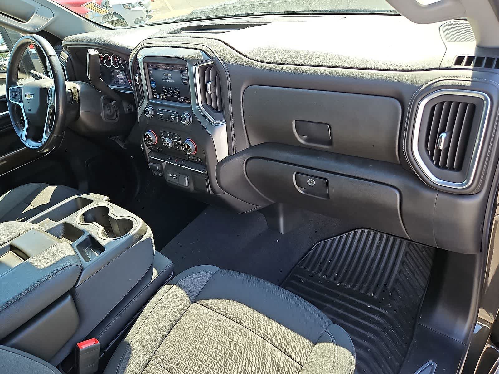 Thumbnail: 2022 Chevrolet Silverado 2500 - 33