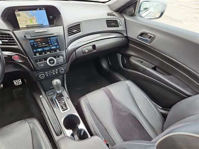 Thumbnail: 2019 Acura ILX - 12