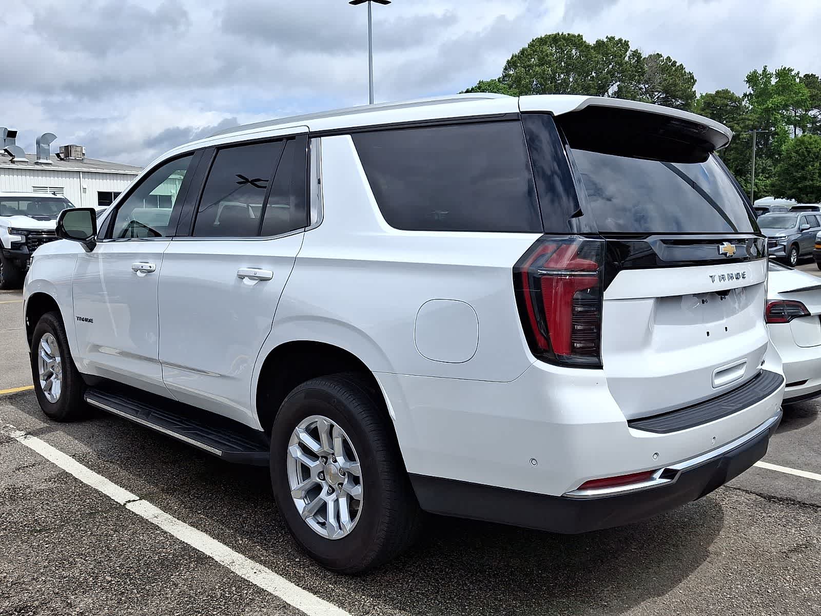 Thumbnail: 2025 Chevrolet Tahoe - 4