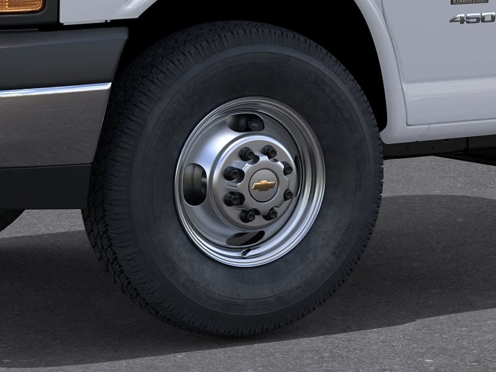 Thumbnail: 2025 Chevrolet Express - 9