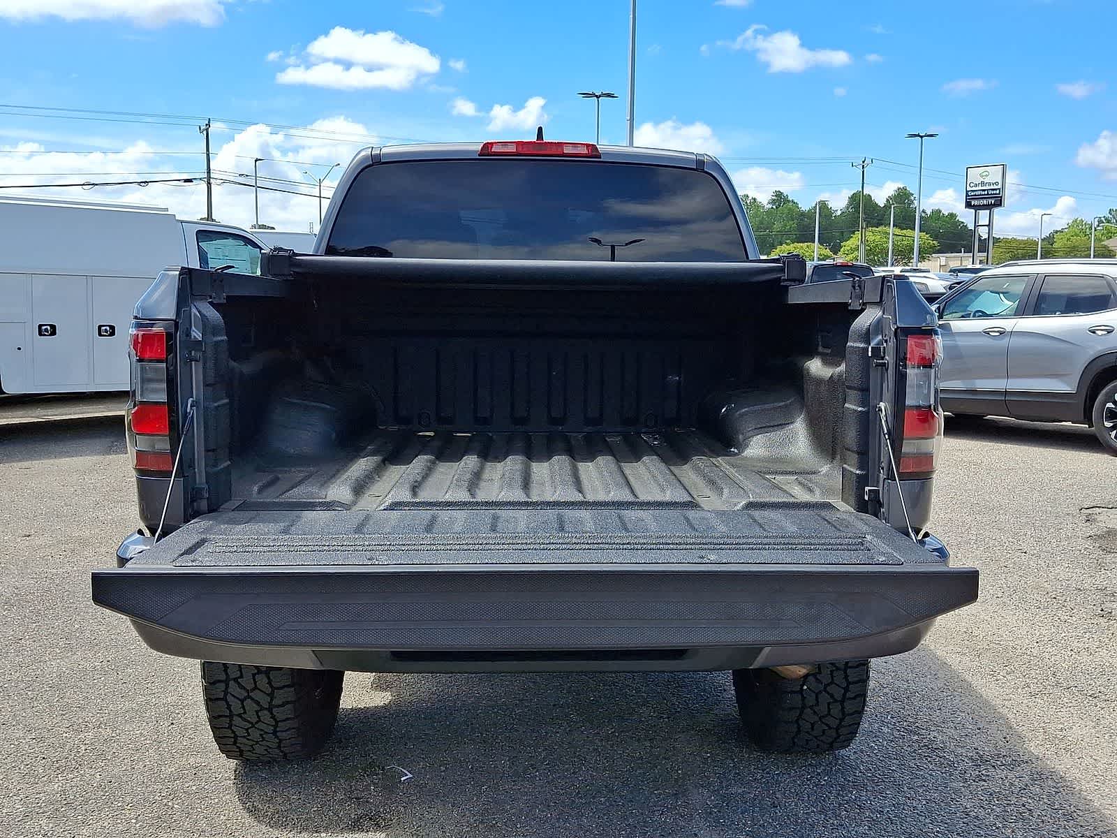 Thumbnail: 2023 Nissan Frontier - 28