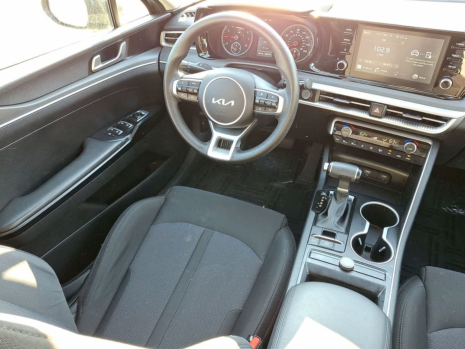 Thumbnail: 2023 Kia K5 - 10