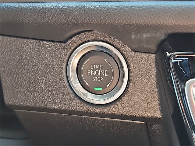 Thumbnail: 2026 Chevrolet Traverse - 20