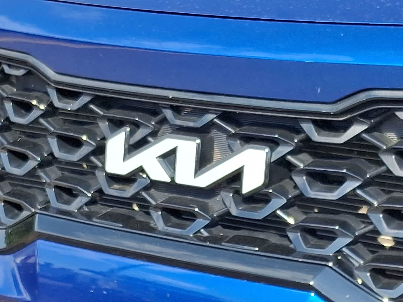 Thumbnail: 2023 Kia Sorento - 37