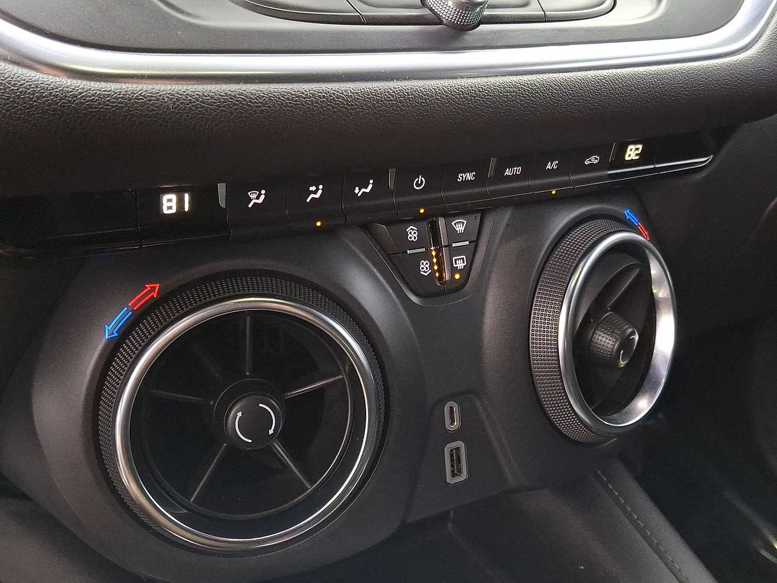 Thumbnail: 2022 Chevrolet Blazer - 15