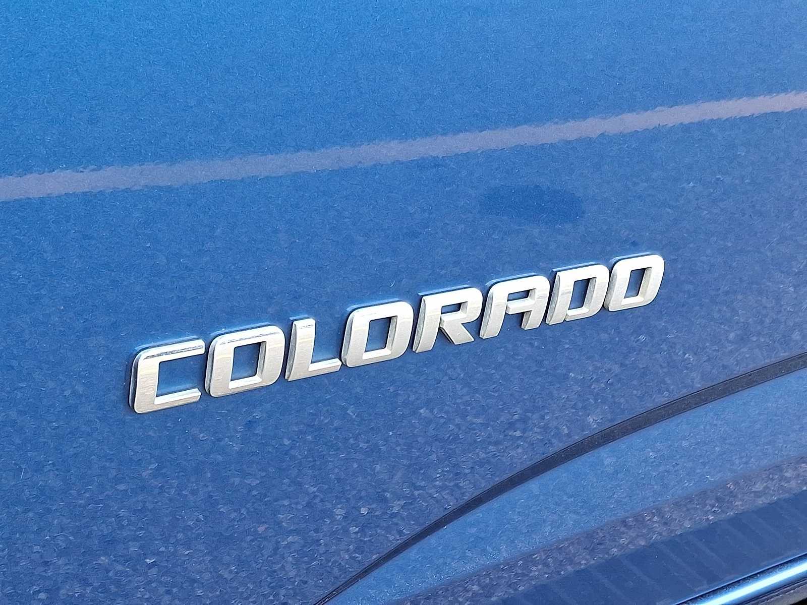 Thumbnail: 2018 Chevrolet Colorado - 35