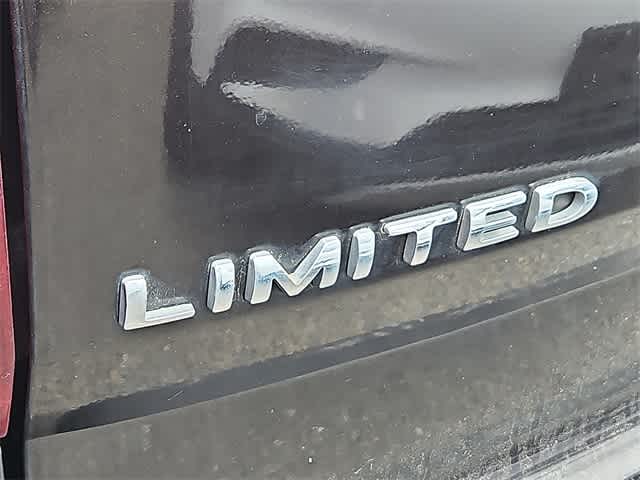 Thumbnail: 2014 Ford Explorer - 10