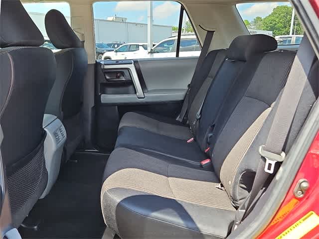 Thumbnail: 2010 Toyota 4Runner - 27