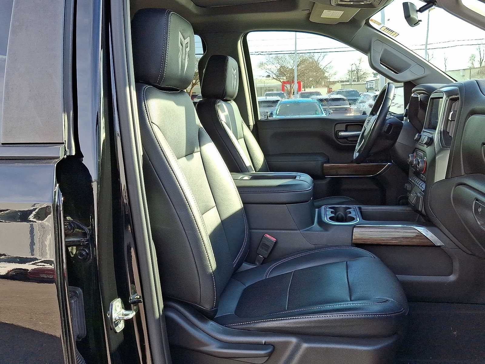 Thumbnail: 2020 Chevrolet Silverado 1500 - 34