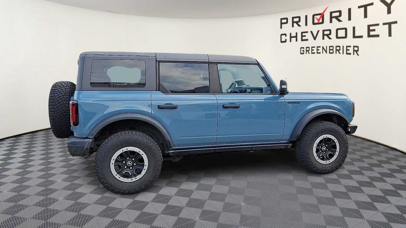 Thumbnail: 2023 Ford Bronco - 9