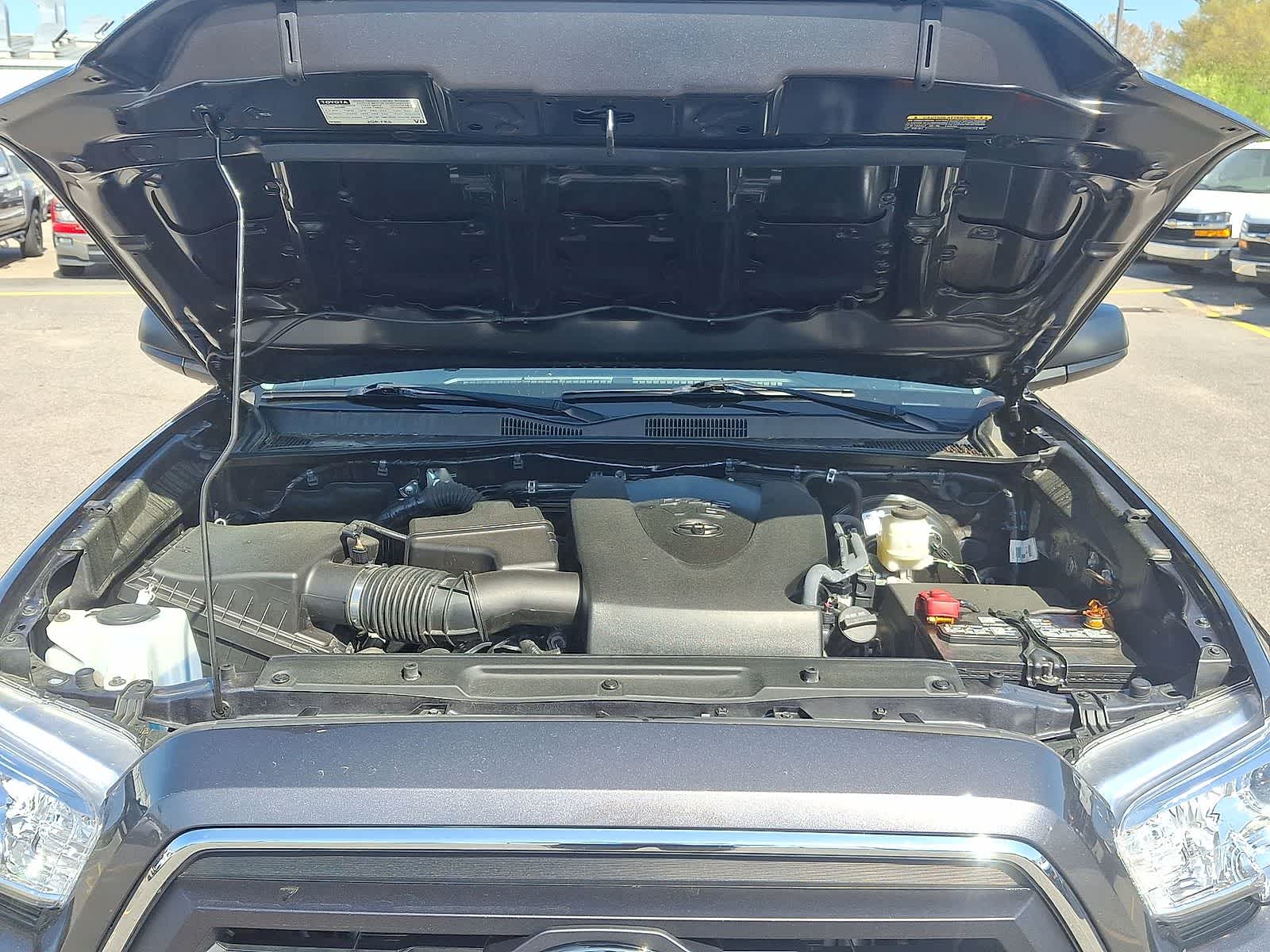 Thumbnail: 2023 Toyota Tacoma - 34