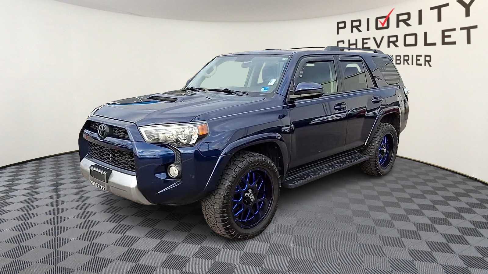 Thumbnail: 2019 Toyota 4Runner - 4