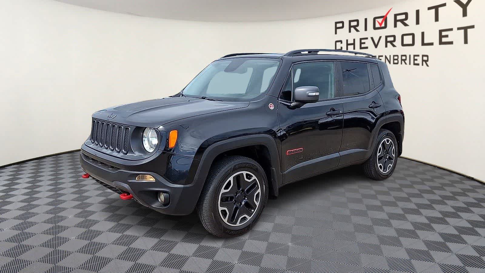 Thumbnail: 2016 Jeep Renegade - 4