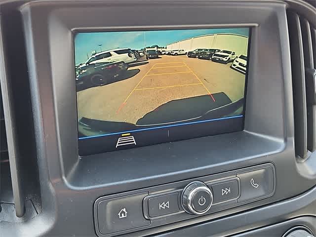 Thumbnail: 2022 Chevrolet Colorado - 20