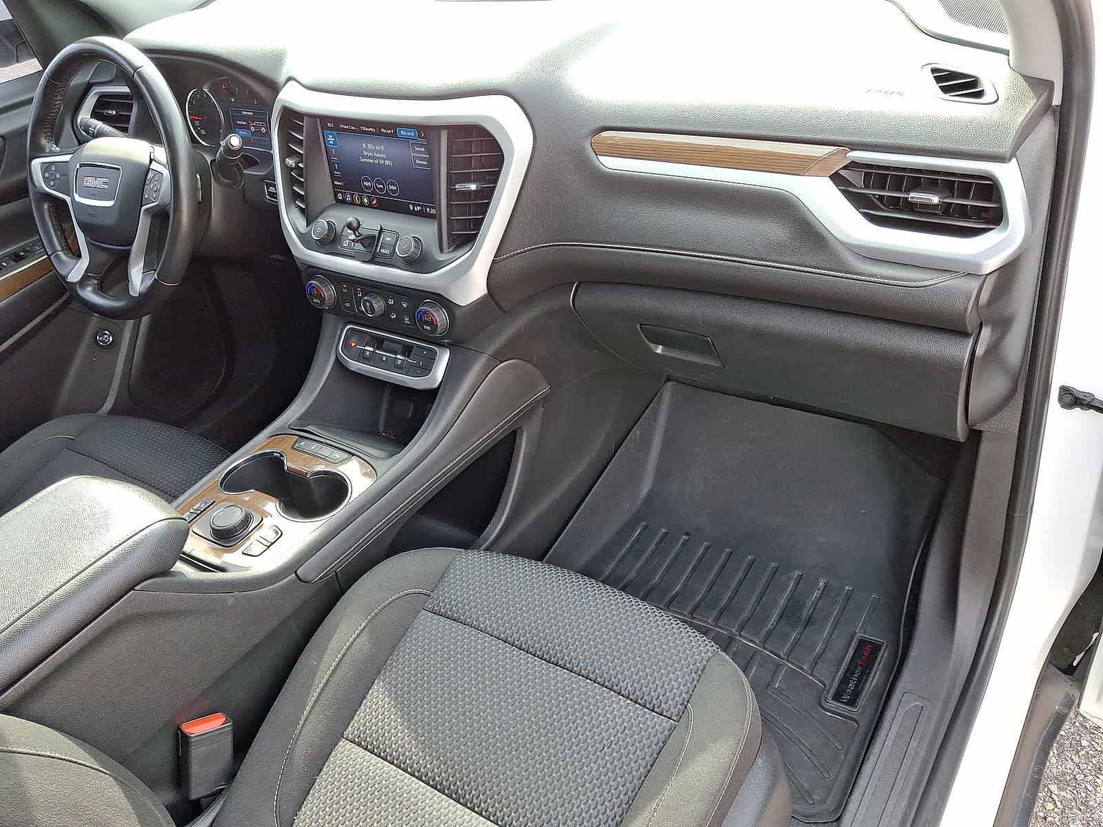 Thumbnail: 2020 GMC Acadia - 33