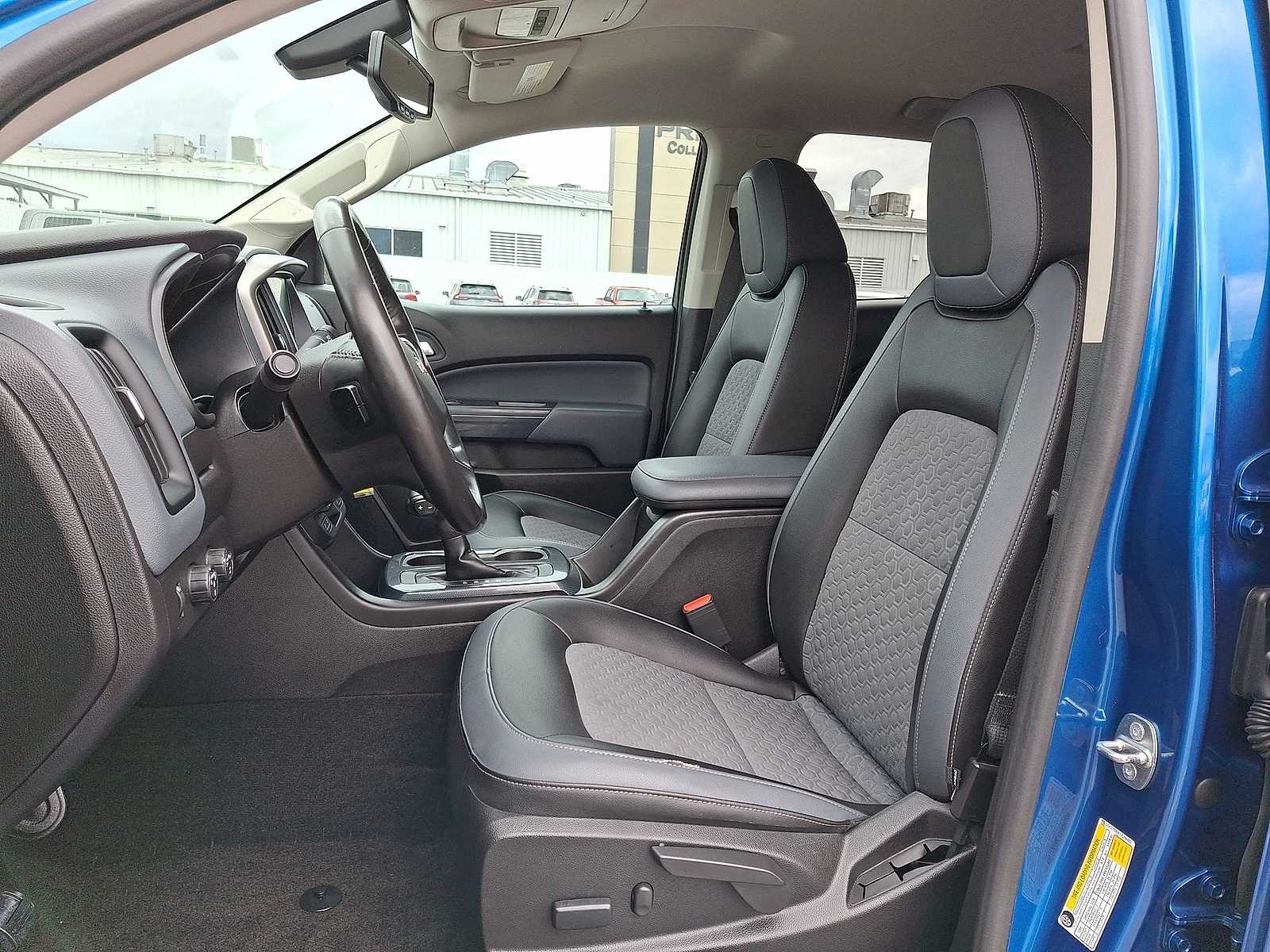 Thumbnail: 2018 Chevrolet Colorado - 24