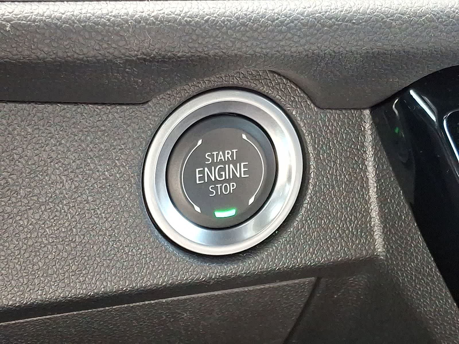 Thumbnail: 2025 Chevrolet Traverse - 23