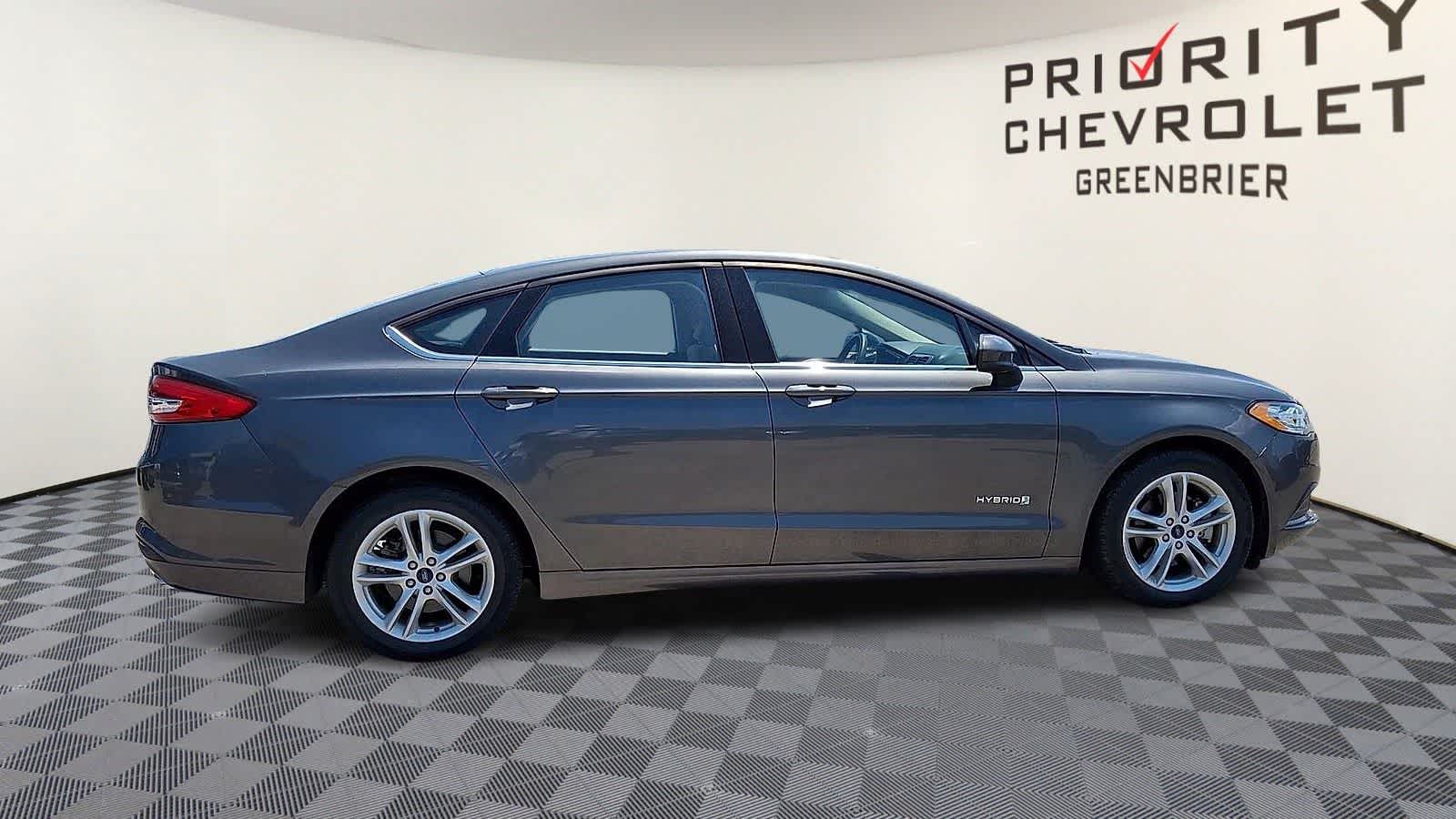 Thumbnail: 2018 Ford Fusion - 9