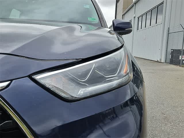 Thumbnail: 2020 Toyota Highlander - 7