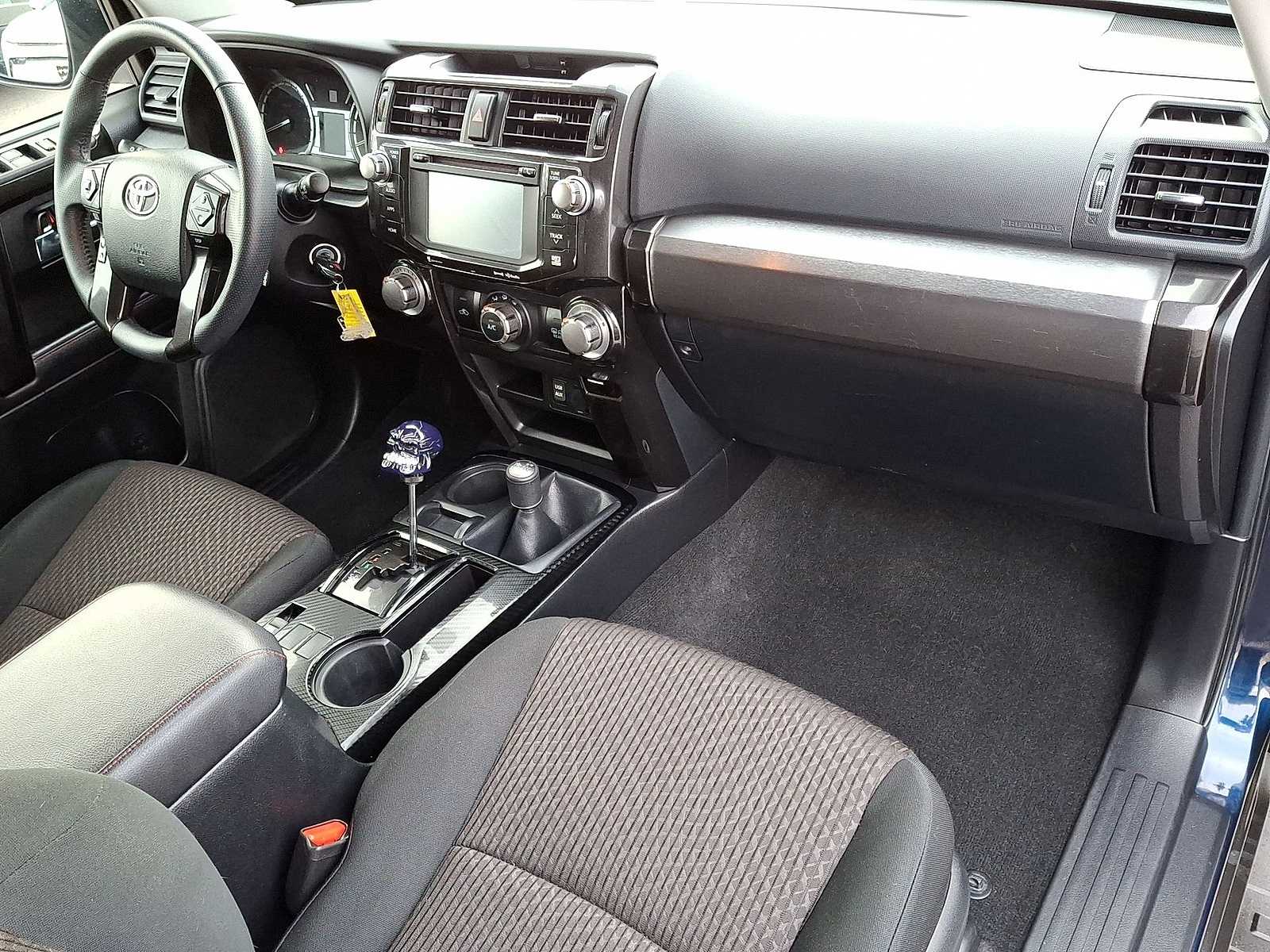 Thumbnail: 2019 Toyota 4Runner - 33