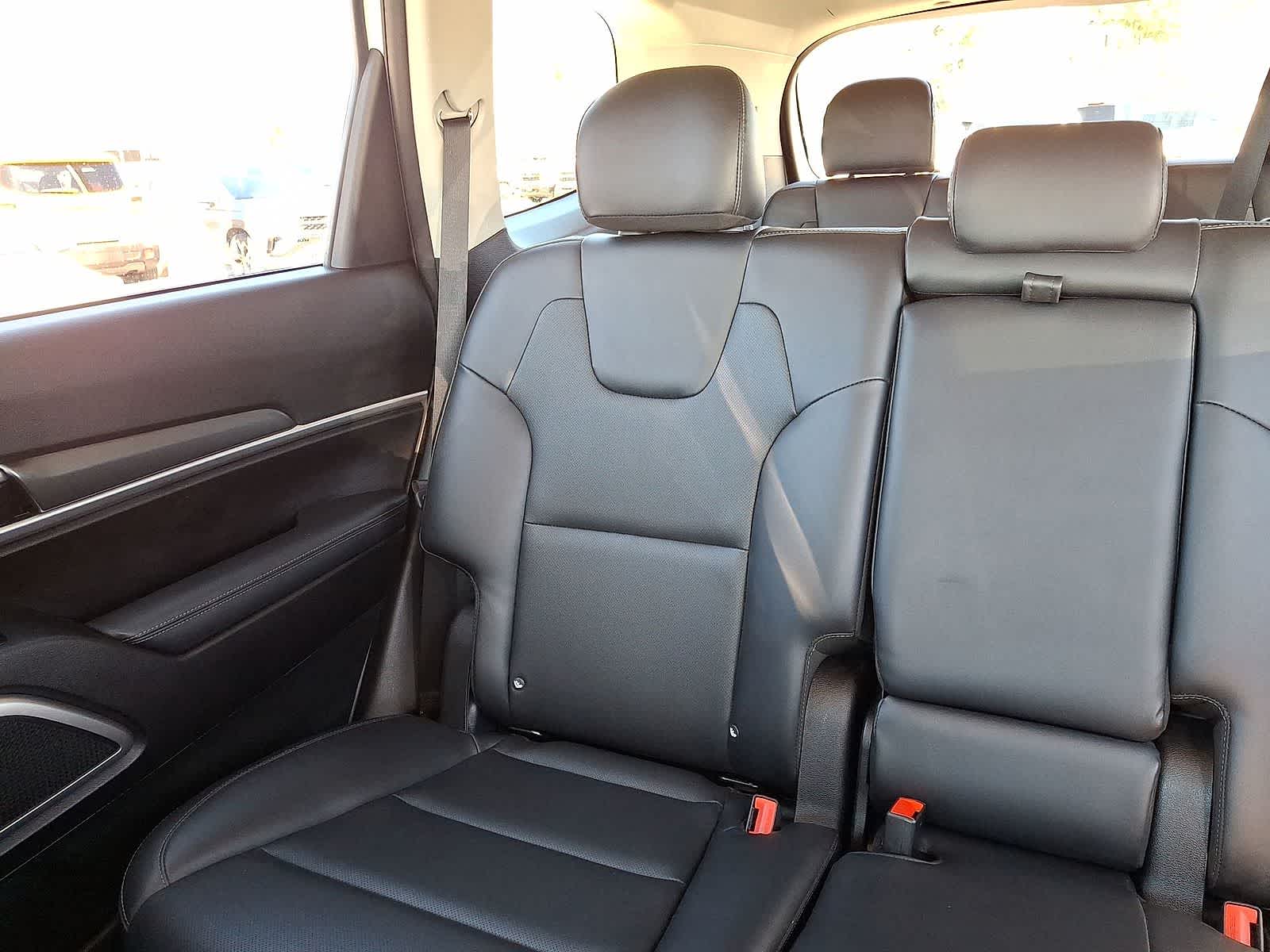 Thumbnail: 2022 Kia Telluride - 13