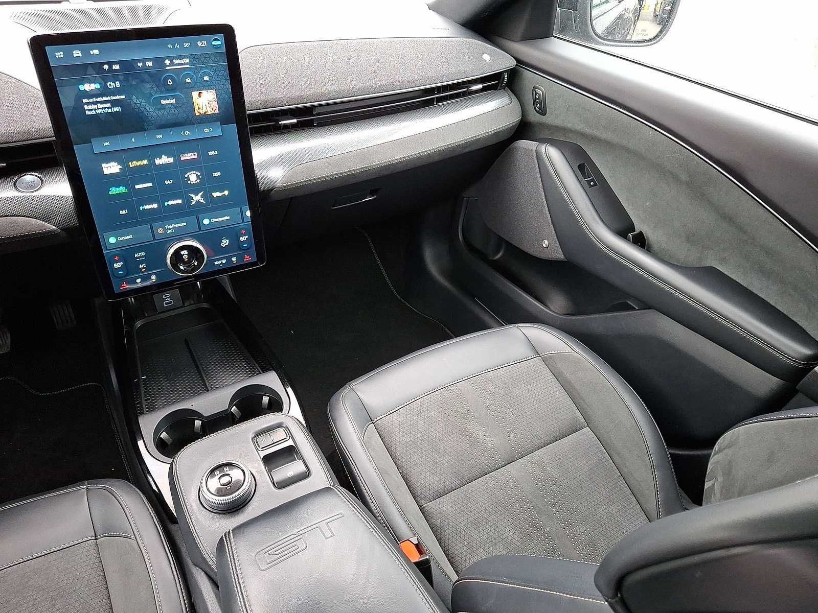 Thumbnail: 2022 Ford Mustang Mach-E - 10