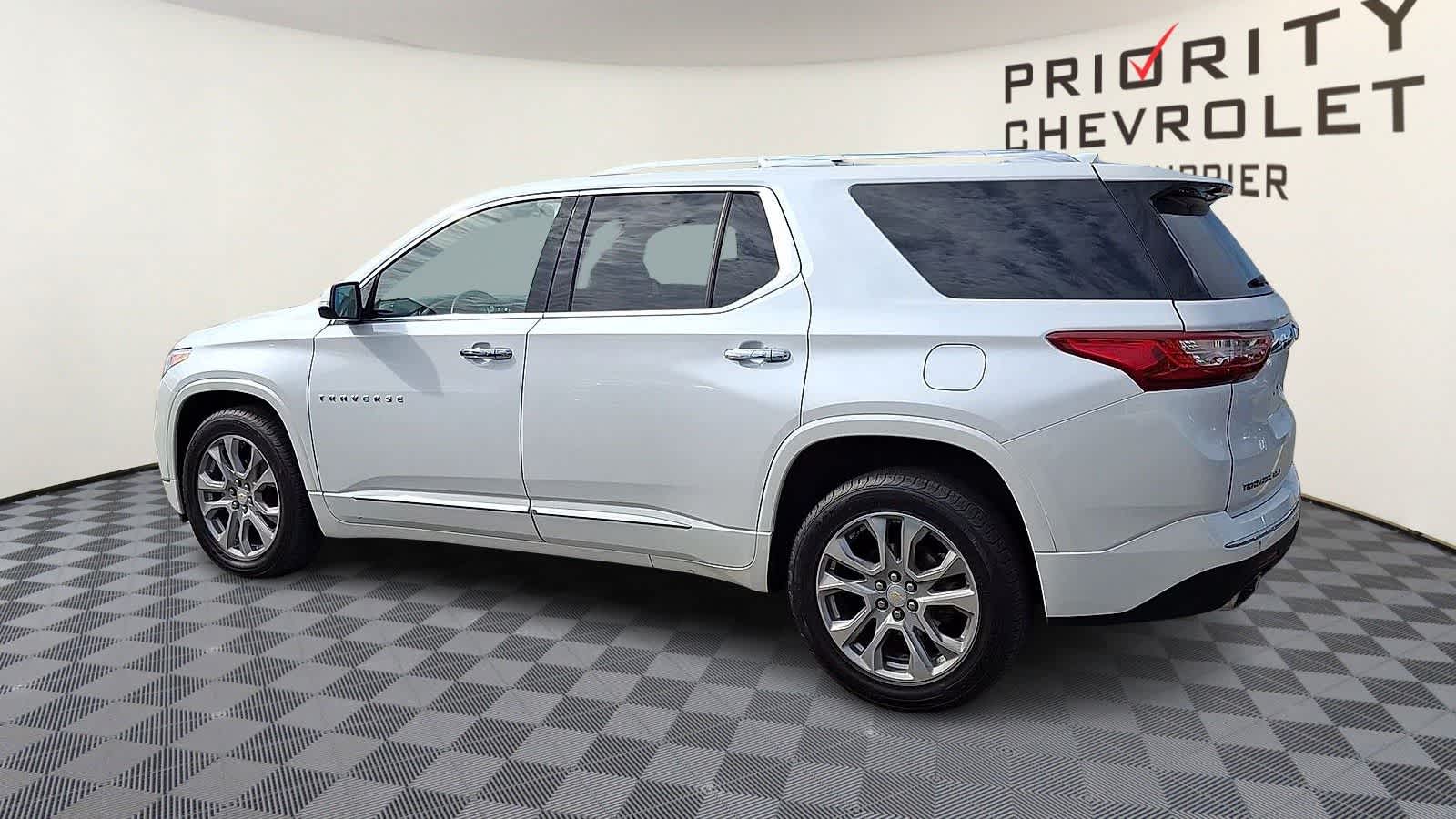 Thumbnail: 2018 Chevrolet Traverse - 6