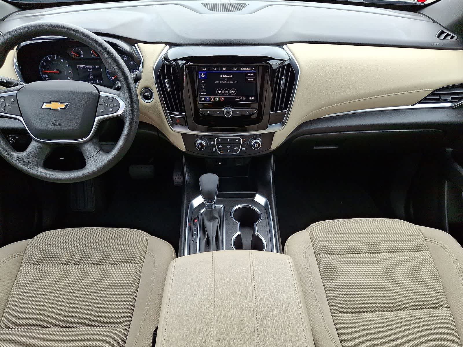 Thumbnail: 2023 Chevrolet Traverse - 25