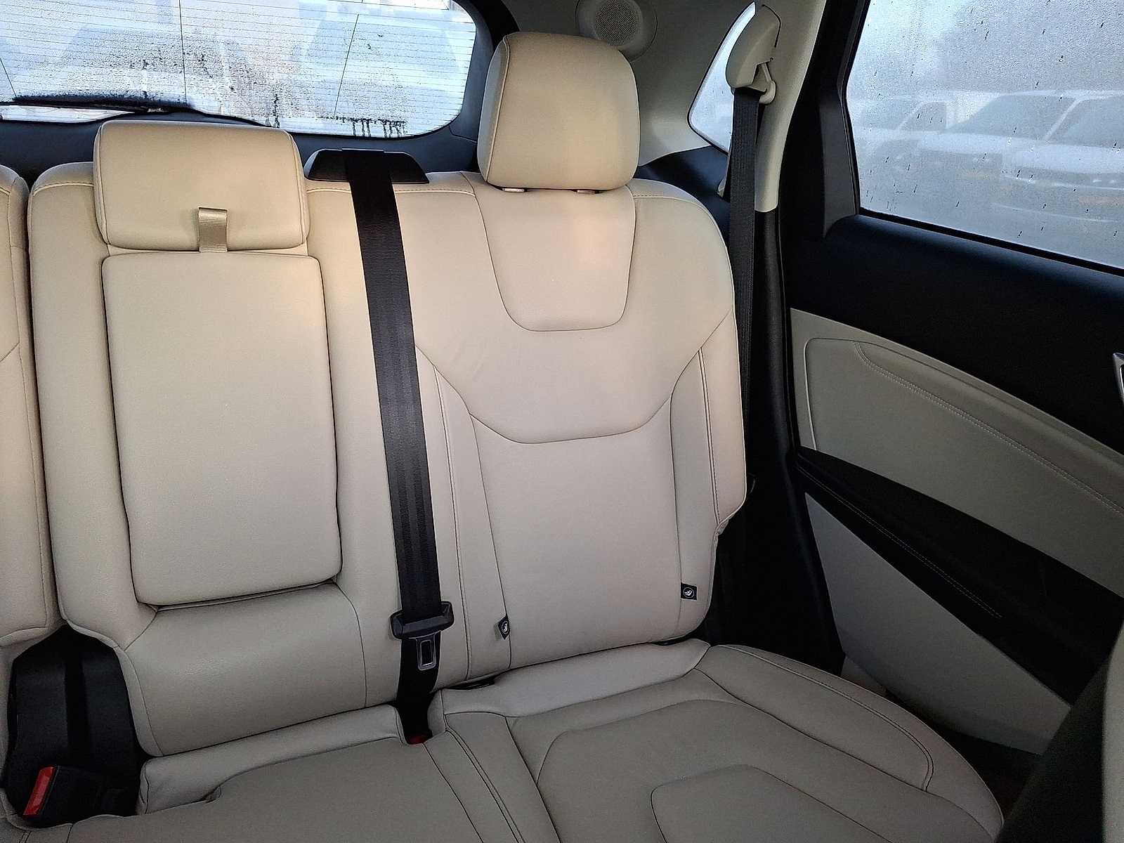 Thumbnail: 2022 Ford Edge - 15