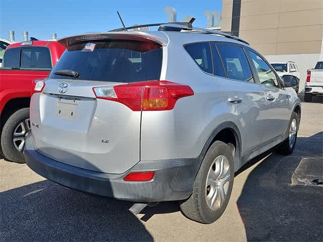Thumbnail: 2015 Toyota RAV4 - 4