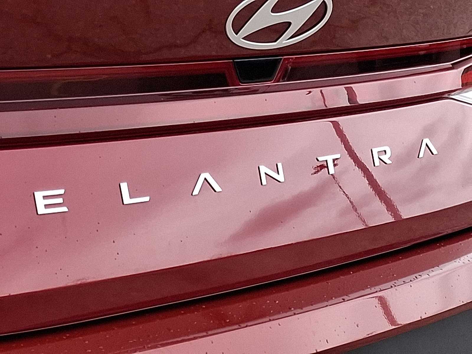 Thumbnail: 2024 Hyundai Elantra - 34