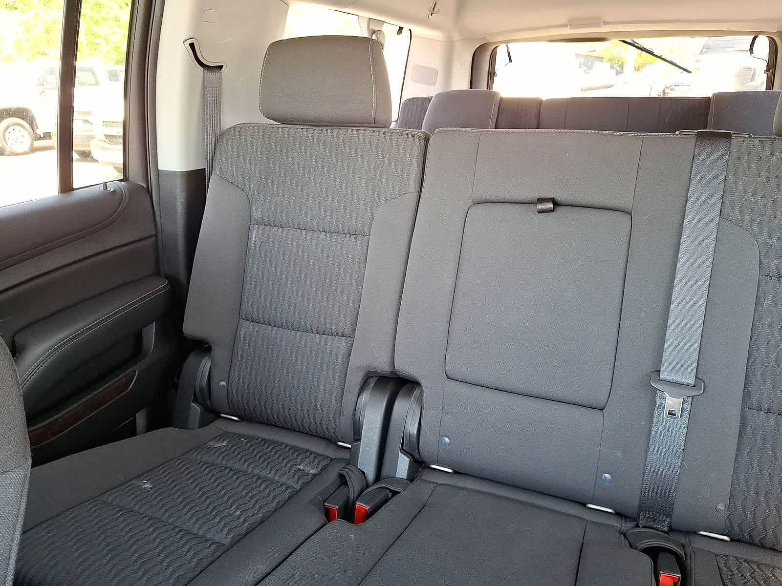 Thumbnail: 2020 Chevrolet Suburban - 13