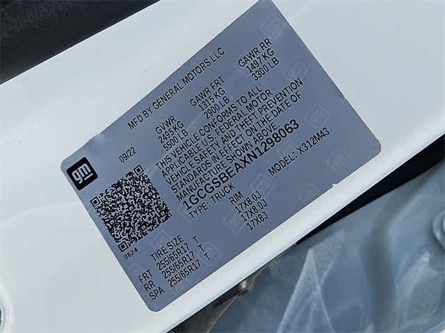 Thumbnail: 2022 Chevrolet Colorado - 36