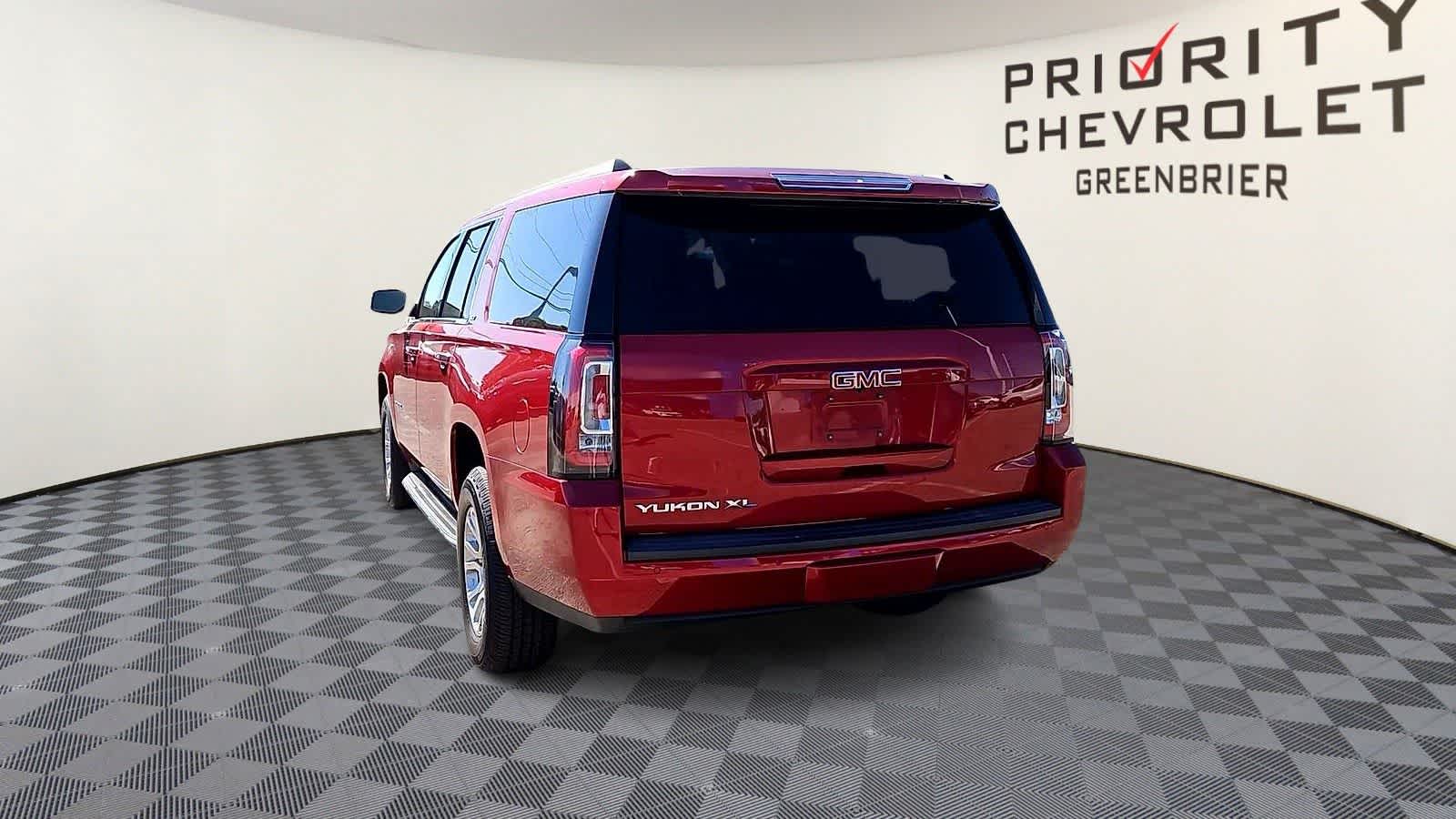 Thumbnail: 2015 GMC Yukon XL - 7