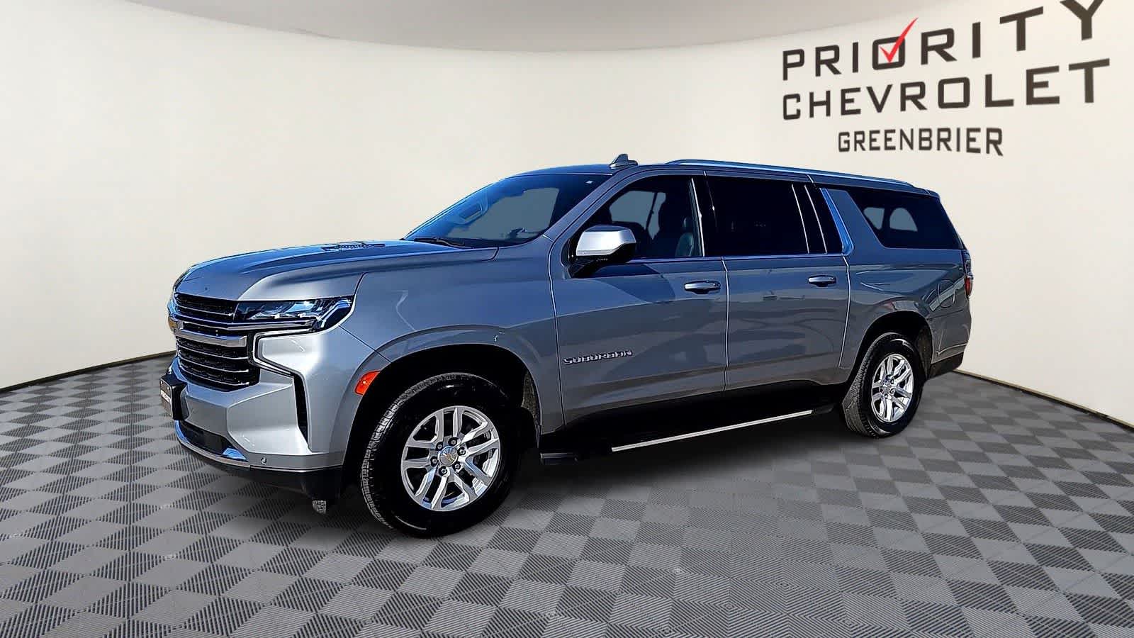 Thumbnail: 2024 Chevrolet Suburban - 4