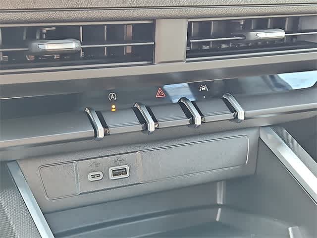 Thumbnail: 2026 Chevrolet Colorado - 13