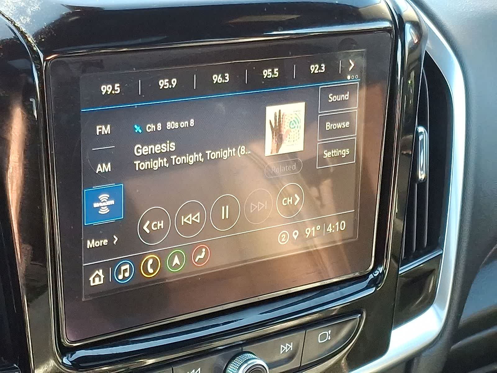 Thumbnail: 2023 Chevrolet Traverse - 19