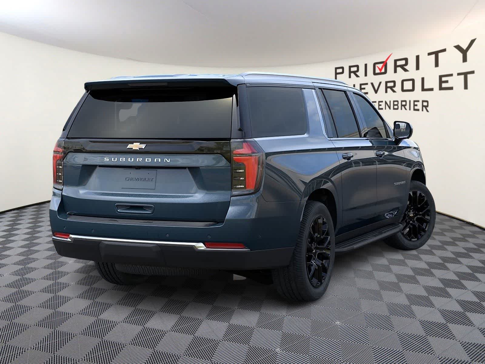 Thumbnail: 2026 Chevrolet Suburban - 4