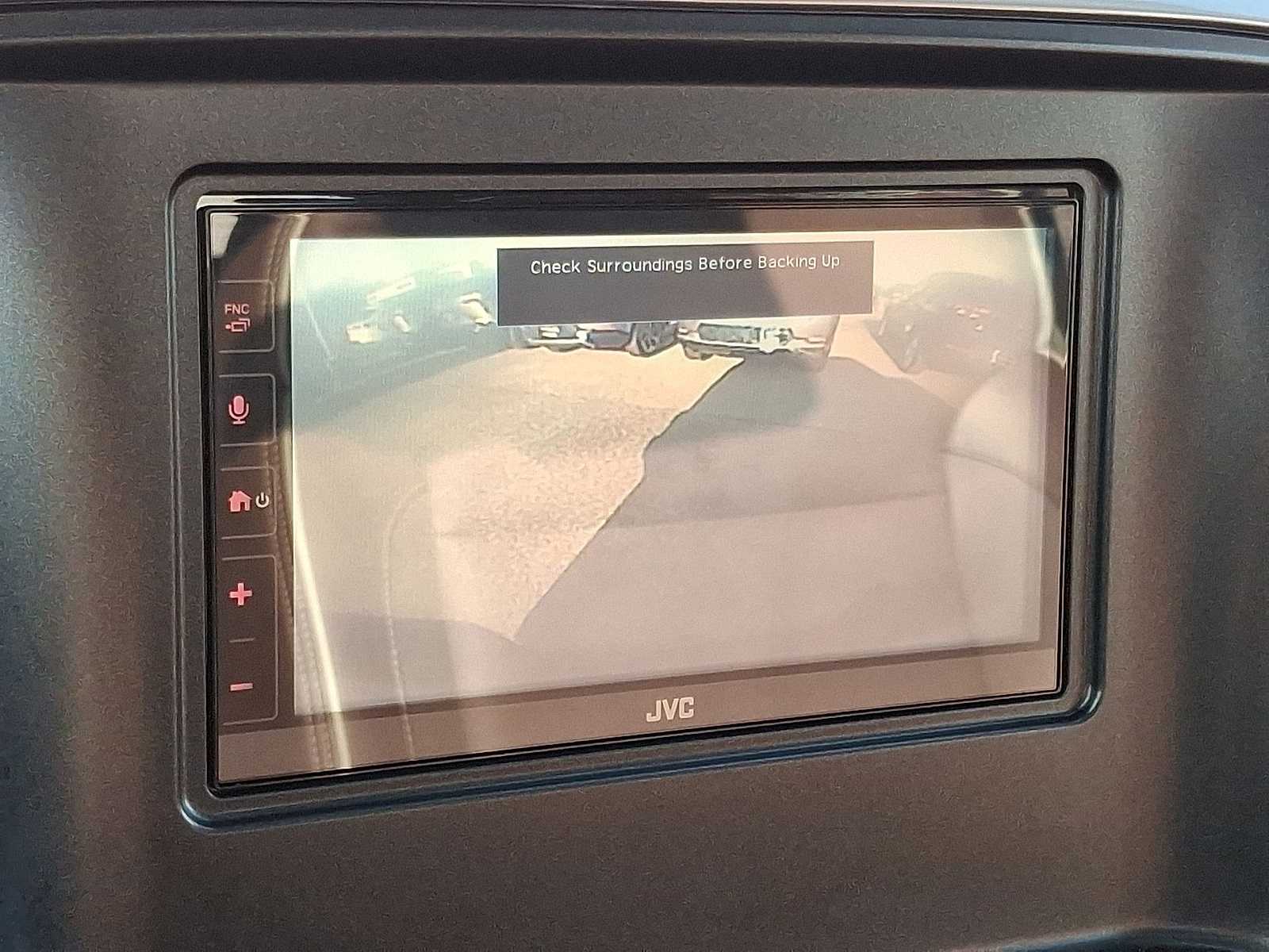 Thumbnail: 2015 Chevrolet Silverado 1500 - 20