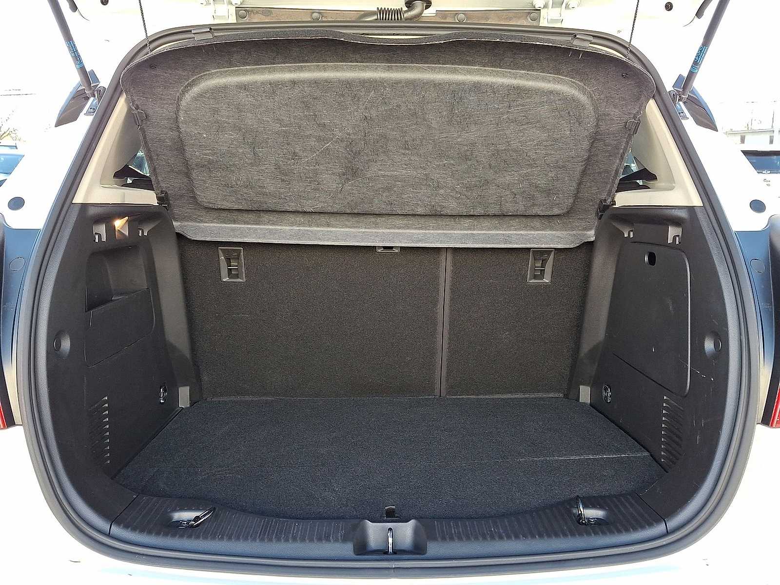 Thumbnail: 2022 Buick Encore - 29