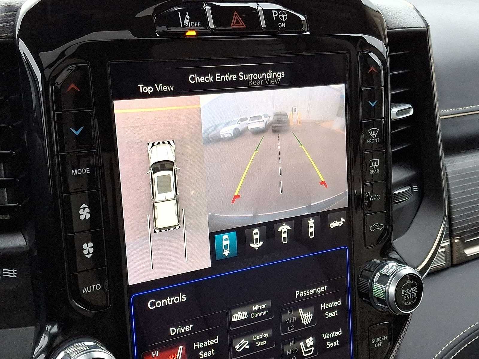 Thumbnail: 2021 RAM 1500 - 21