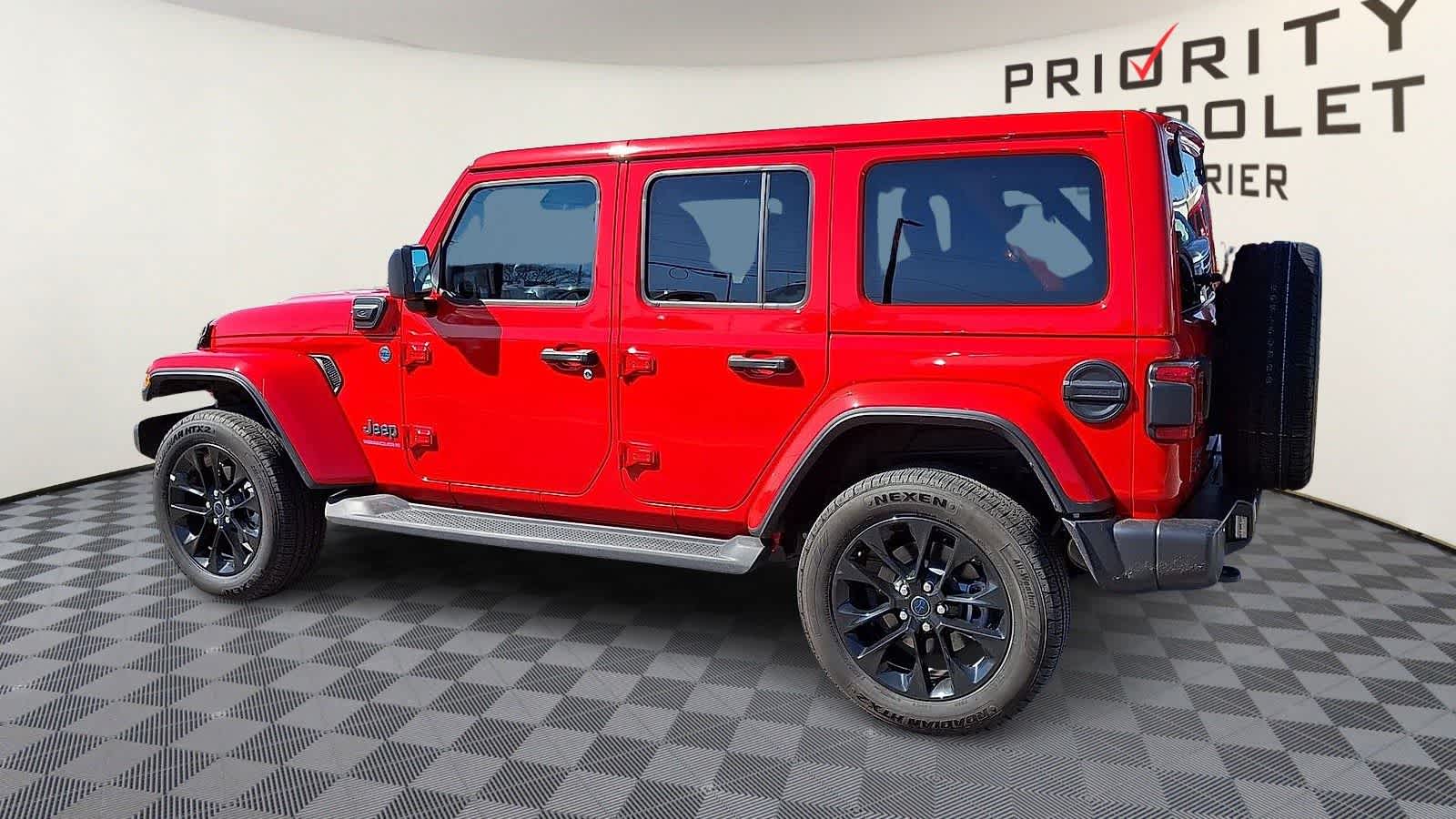 Thumbnail: 2025 Jeep Wrangler - 6