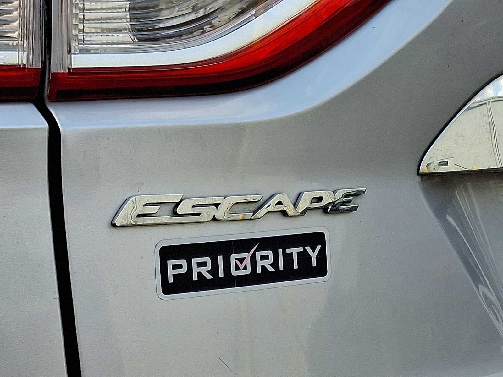 Thumbnail: 2015 Ford Escape - 37