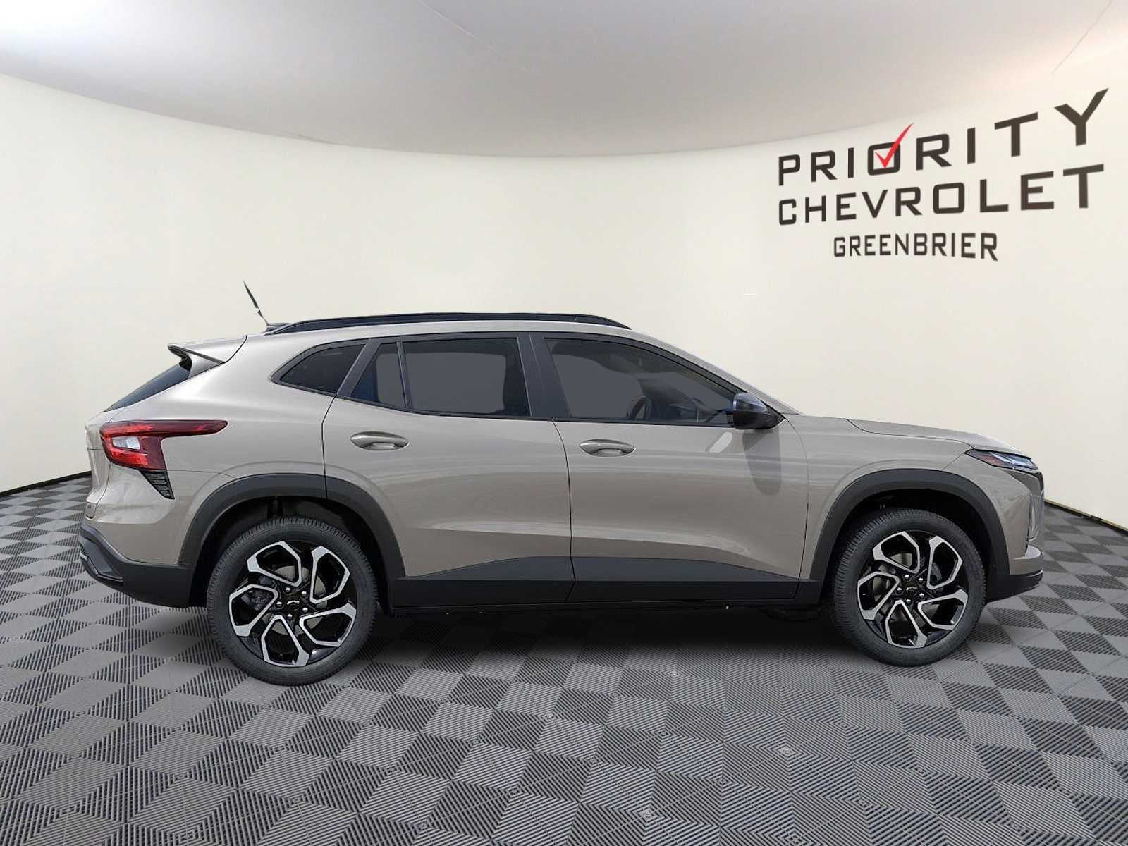 Thumbnail: 2026 Chevrolet Trax - 5